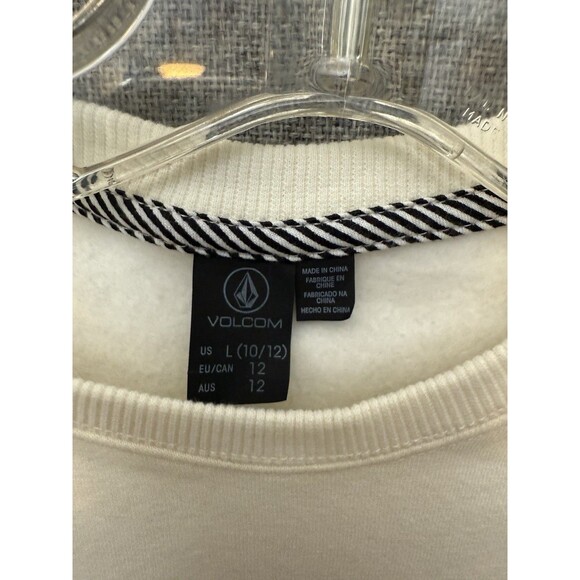 NWT Girls L large 10/12 Volcom crewneck sweatshirt cream Retail $30 - Picture 5 of 7